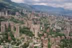 Medellin Colombia haciendo nuevo edificios muy rapido (257kb)